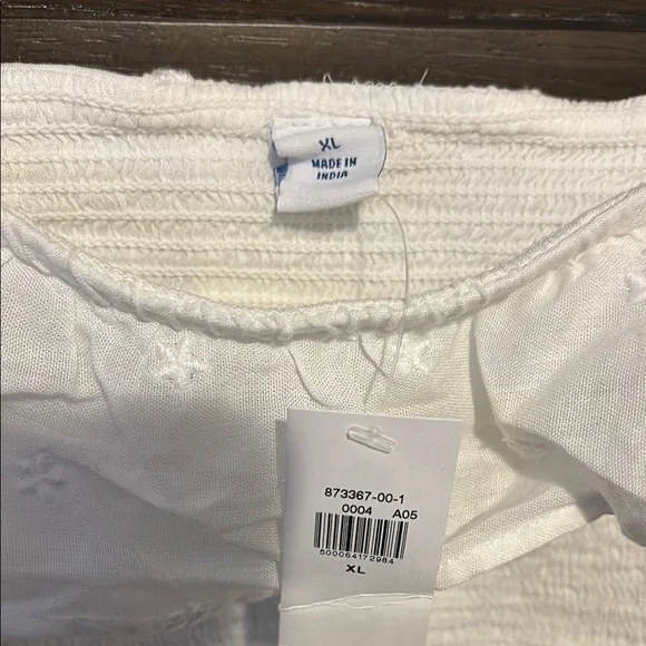 Old Navy White Ruffled Tiered Sleeveless Peplum Tank - Picture 3 of 3